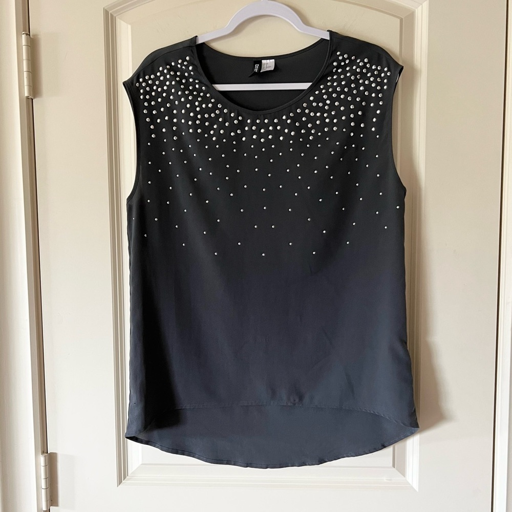 H&M Divided Gray Sleeveless Blouse Sparkly Shimmer Office Casual Top Size 8